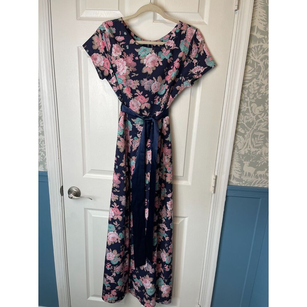 Garmetric Navy Floral Maxi Dress with Sash – M